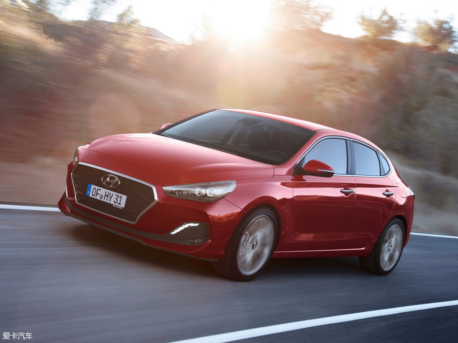 2018��i30(����) Fastback