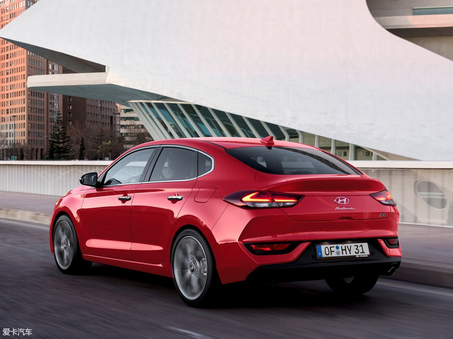 2018��i30(����) Fastback