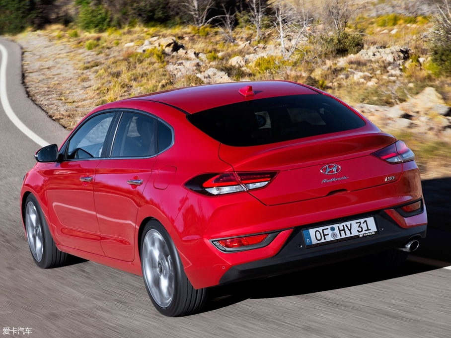 2018��i30(����) Fastback