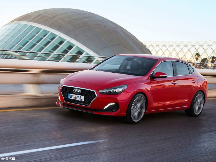 2018��i30(����) Fastback