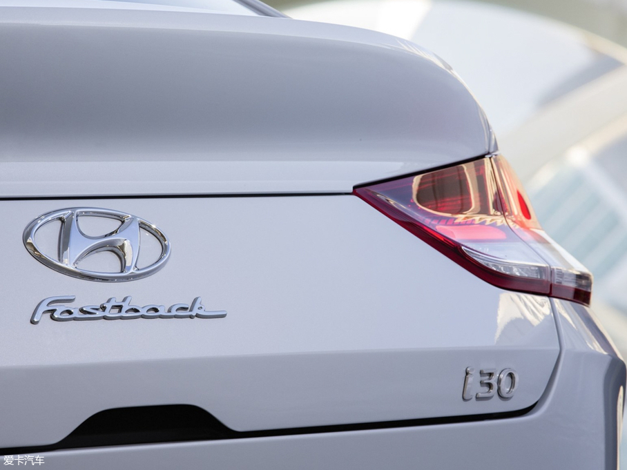 2018��i30(����) Fastback