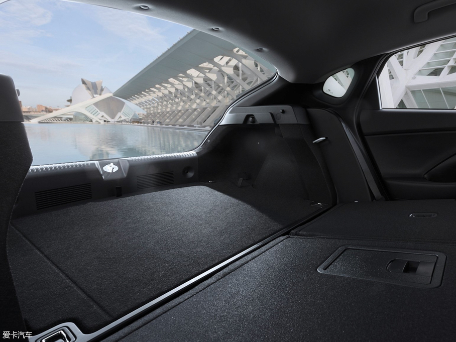 2018��i30(����) Fastback