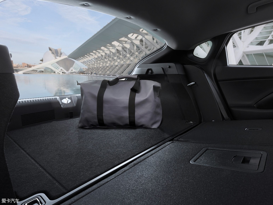 2018��i30(����) Fastback