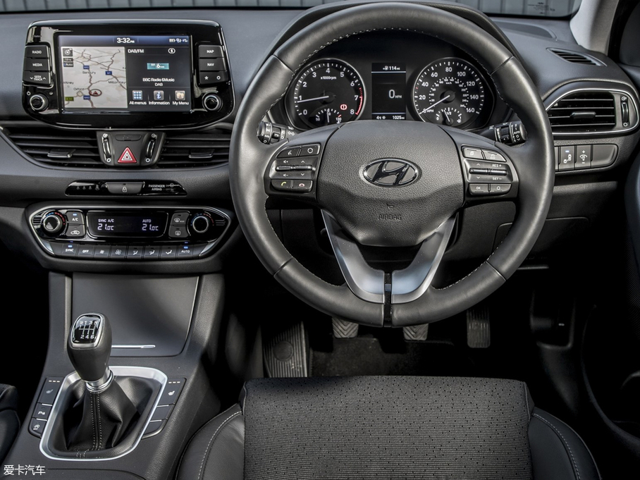 2018��i30(����) Fastback