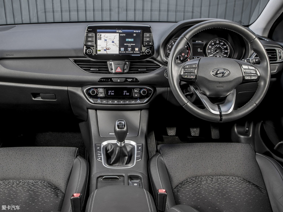 2018��i30(����) Fastback