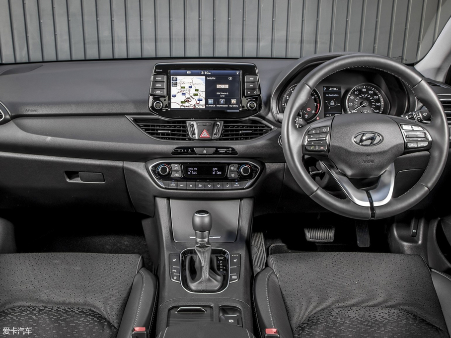 2018��i30(����) Fastback