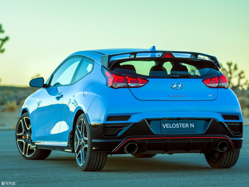 【2018款veloster飞思2.0t n_整体外观_8/60张图片】