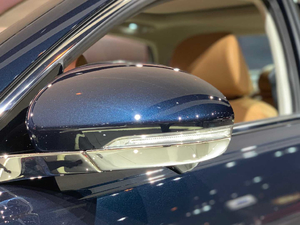 2020款基本型 细节外观