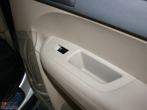 2009款2.4L 至尊版 空间座椅