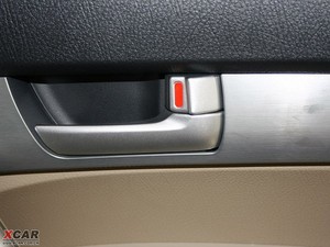 2009款2.4L 至尊版 空间座椅