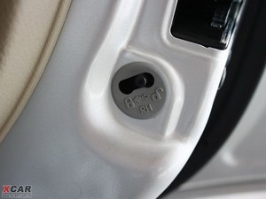 2009款2.4L 至尊版 空间座椅
