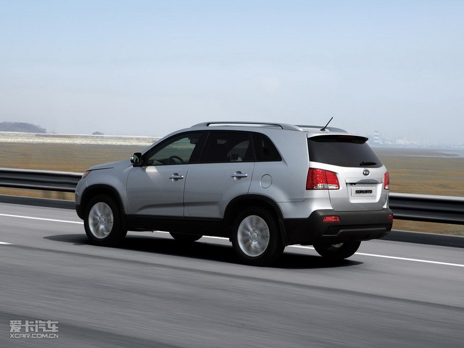 2010�����m�� 2.2 ���ͺ��A��