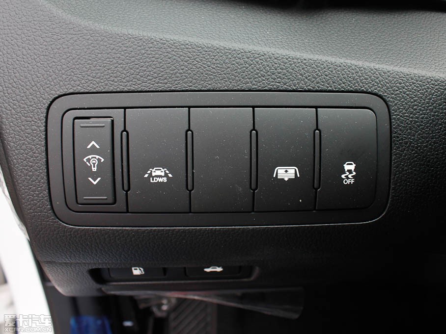 2012��P�� 2.4L ��Ş��