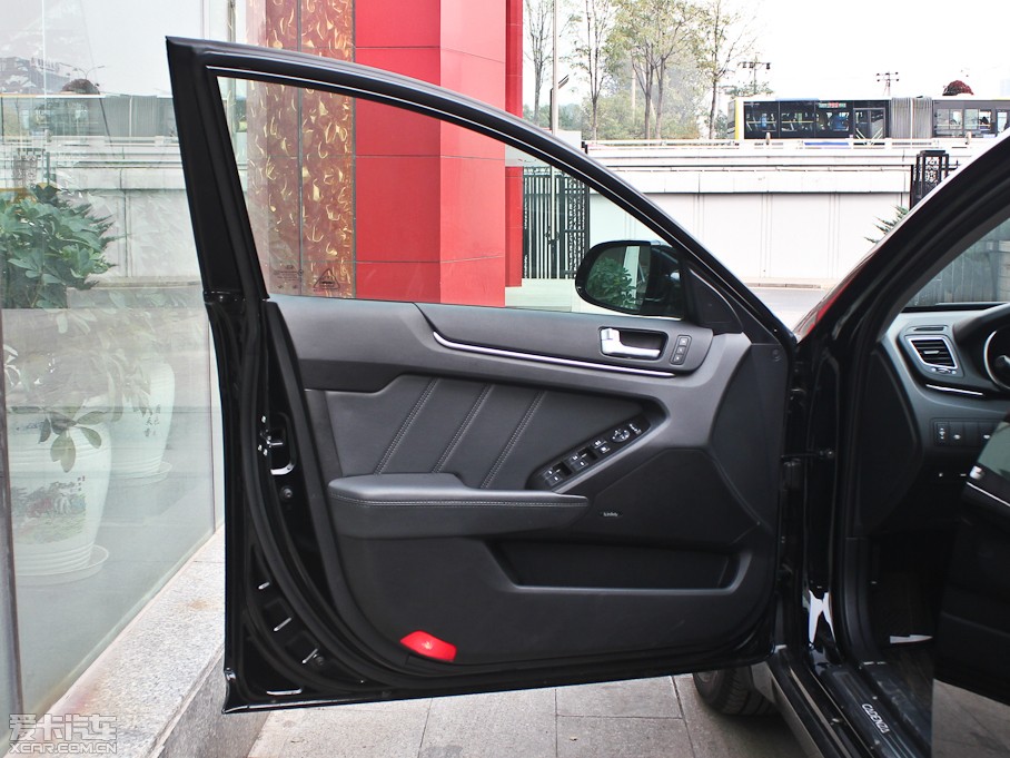 2012��P�� 2.4L ���F��