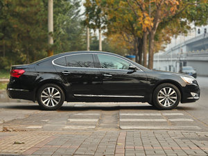 2012款2.4L 尊贵版 整体外观