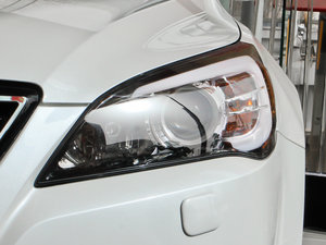 2012款2.4L 精英版 大灯