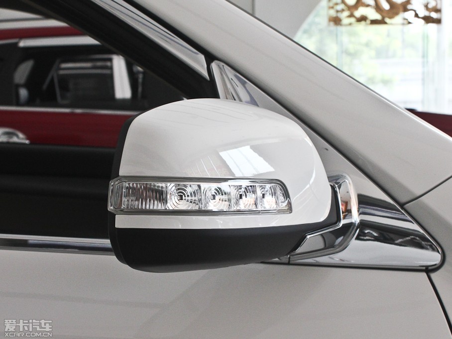 2013�����m�� 2.4L 5�����ͺ��A��