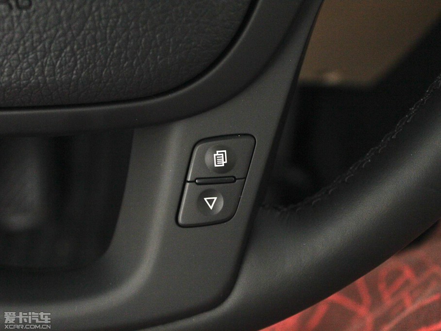 2013�����m�� 2.4L 5�����ͺ��A��