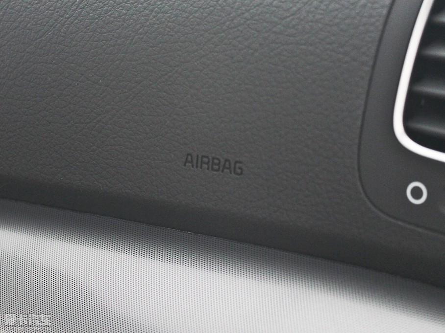 2013�����m�� 2.4L 5�����ͺ��A��