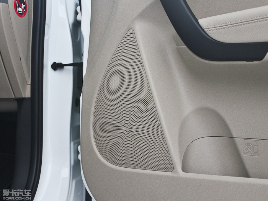 2013�����m�� 2.4L 5�����ͺ��A��