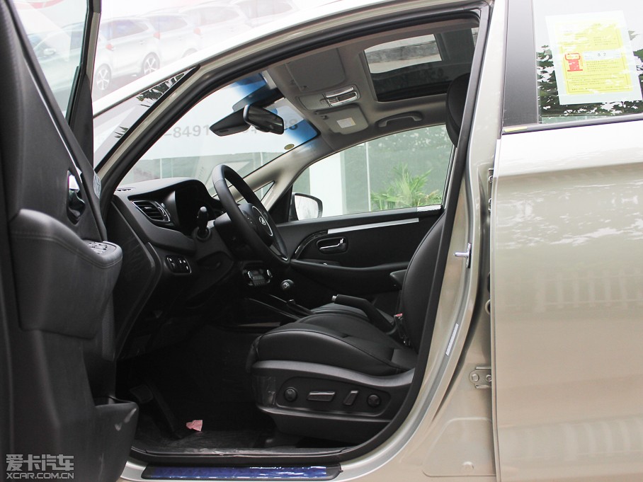 2013��ј� 2.0L 7���ԄӺ��A�� ��IV