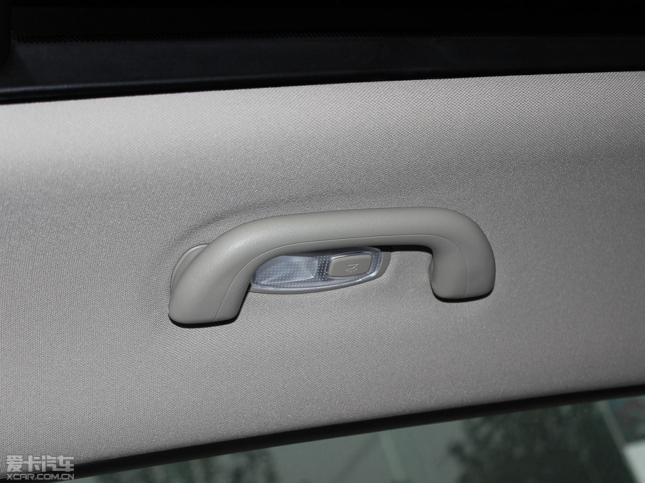 2013��ј� 2.0L 7���ԄӺ��A�� ��IV