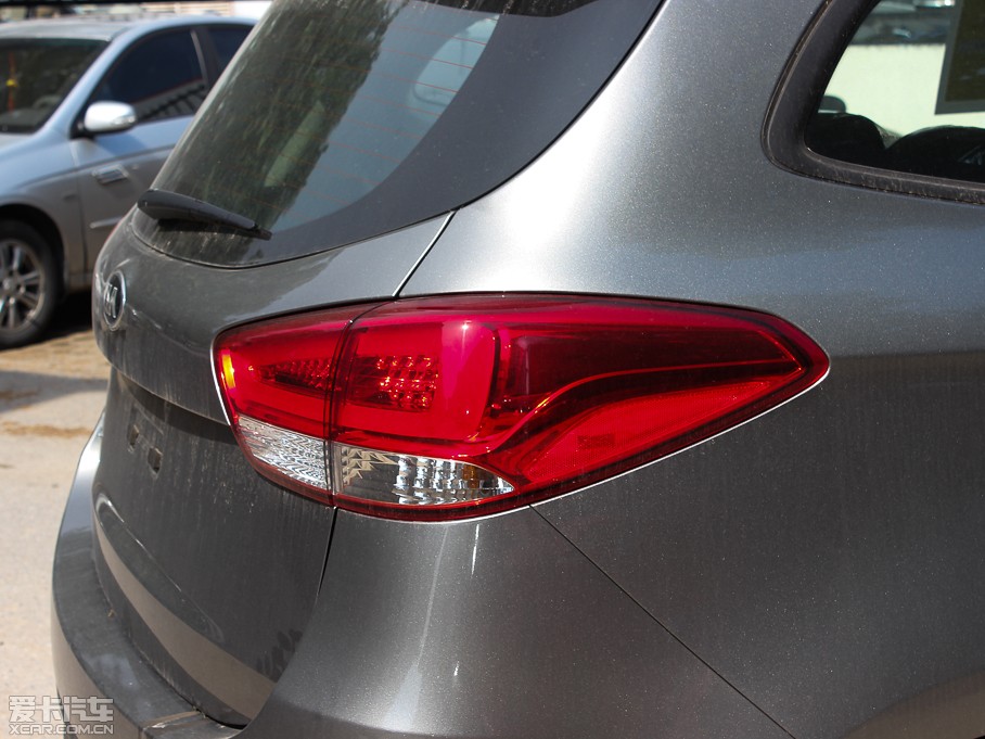 2013��ј� 2.0L 5���Ԅ����m�� ��IV