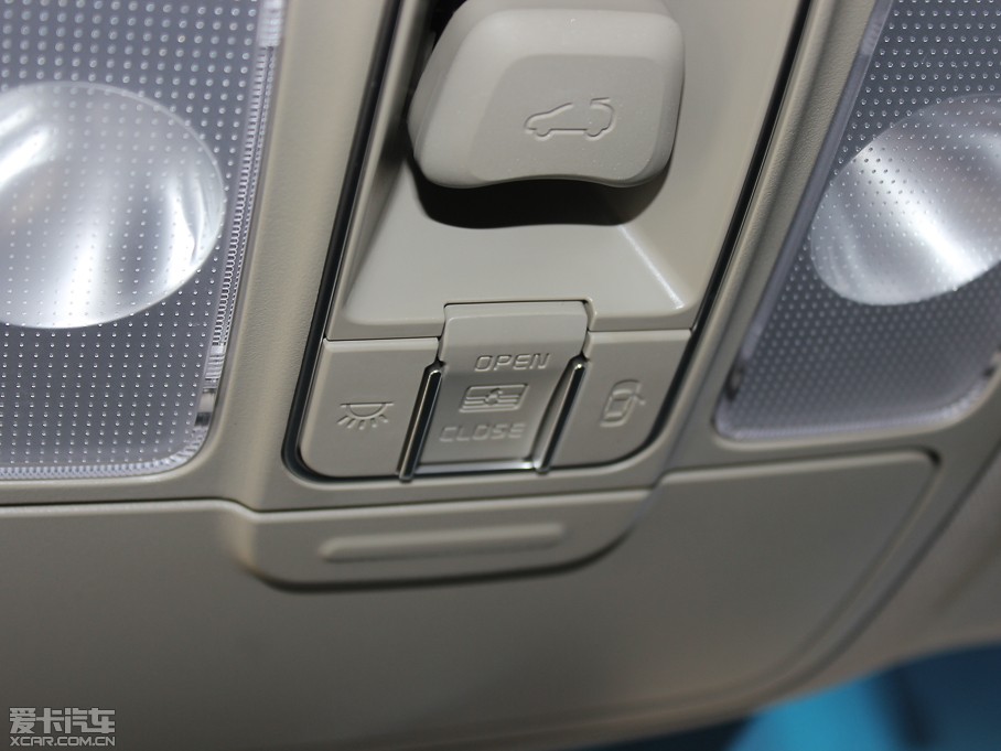 2013��ј� 2.0L 5���Ԅ����m�� ��IV