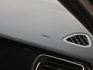 2013款2.0L 5座自动标准版 国IV 空间座椅