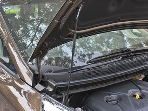 2013款2.0L 5座自动标准版 国IV 其它