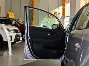 2013款2.0L 7座自动标准版 国IV 驾驶位车门