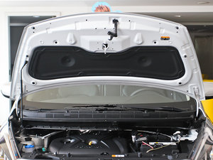 2013款2.0L 7座自动标准版 国IV 其它
