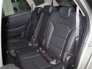 2013款2.0L 7座自动豪华版 国IV 后排座椅