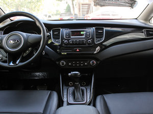 2013款2.0L 7座自动舒适版 国IV 中控台
