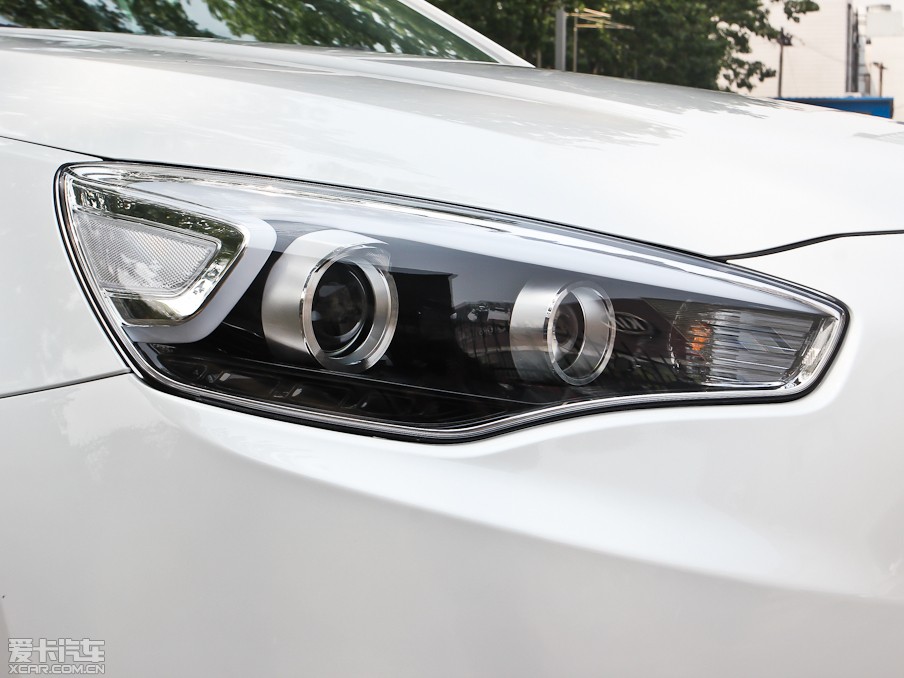 2013P 2.4L Ԅ(dng)̄(w) V