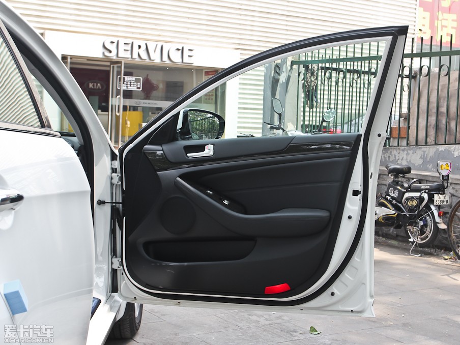 2013P 2.4L Ԅ(dng)̄(w) V