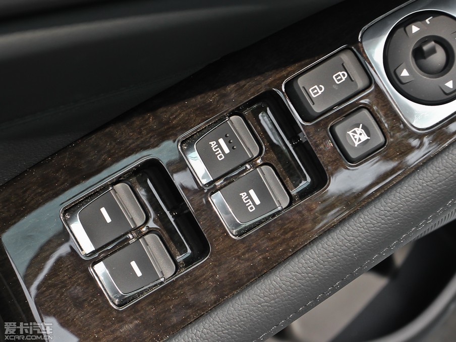 2013P 2.4L Ԅ(dng)̄(w) V