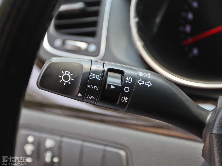 2013P 2.4L Ԅ(dng)̄(w) V