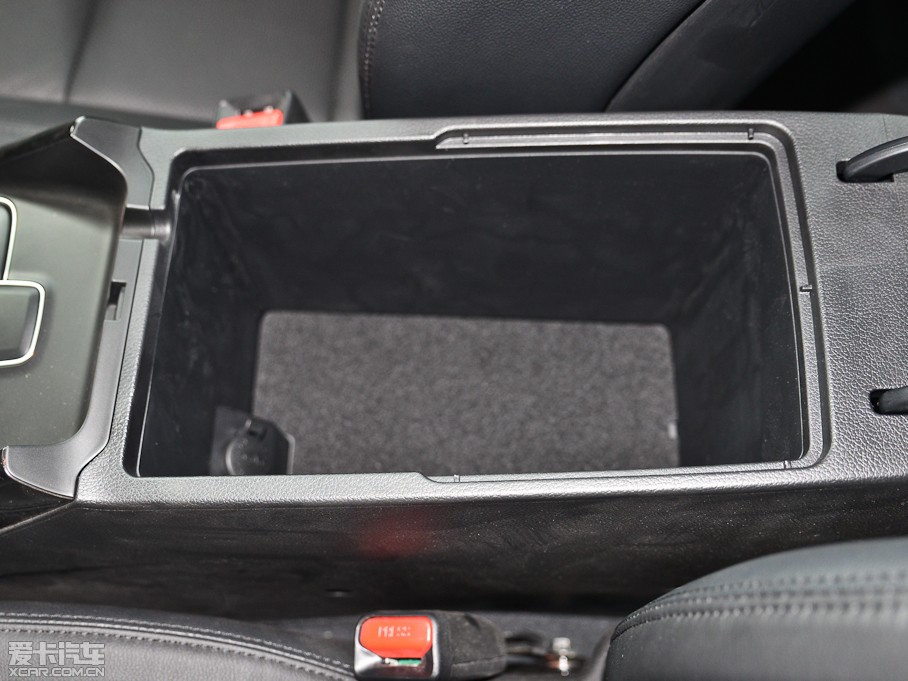 2013��P�� 2.4L �ԄӾ�Ӣ�� ��V