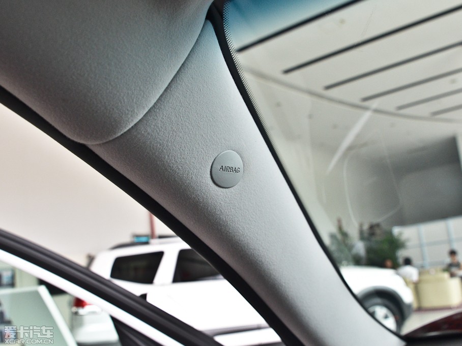 2013��P�� 2.4L �Ԅ�(d��ng)��Ӣ�� ��V