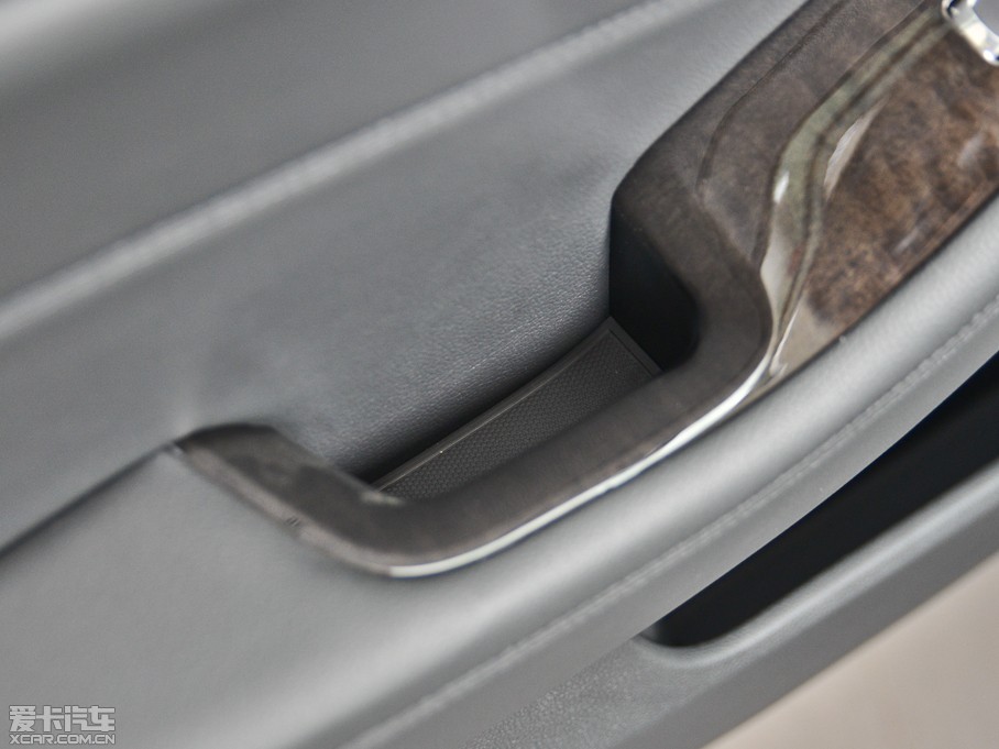 2013��P�� 2.4L �ԄӾ�Ӣ�� ��V