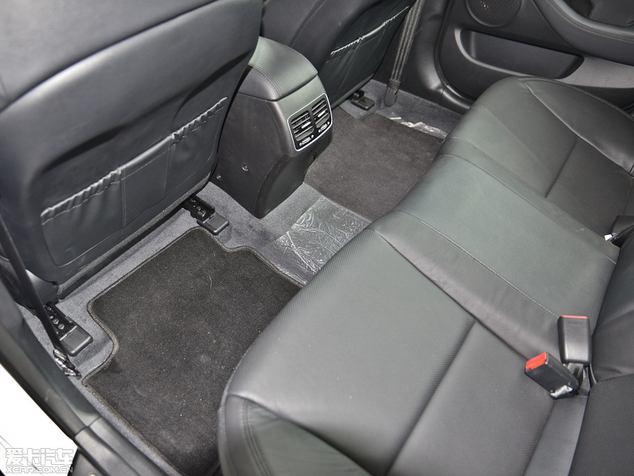 2013��P�� 2.4L �Ԅ�(d��ng)��Ӣ�� ��V