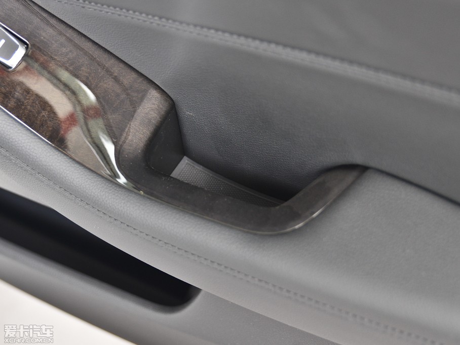 2013��P�� 2.4L �ԄӾ�Ӣ�� ��V