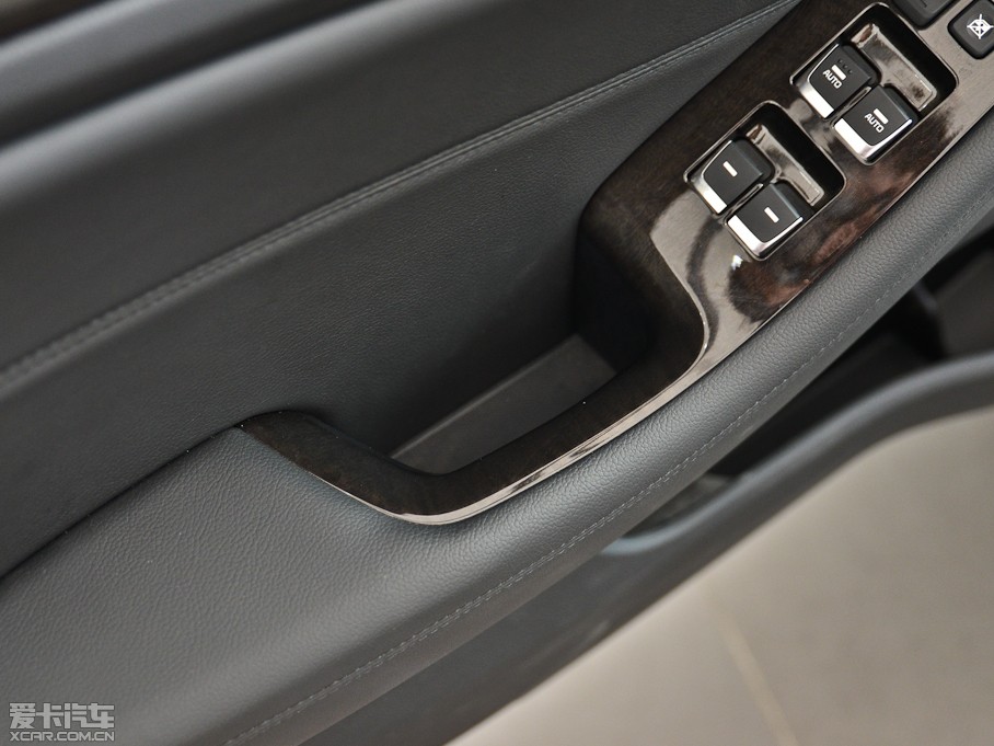 2013P 2.4L Ԅ̄촰 V