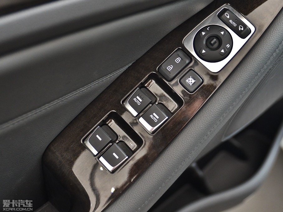 2013P 2.4L Ԅ̄촰 V