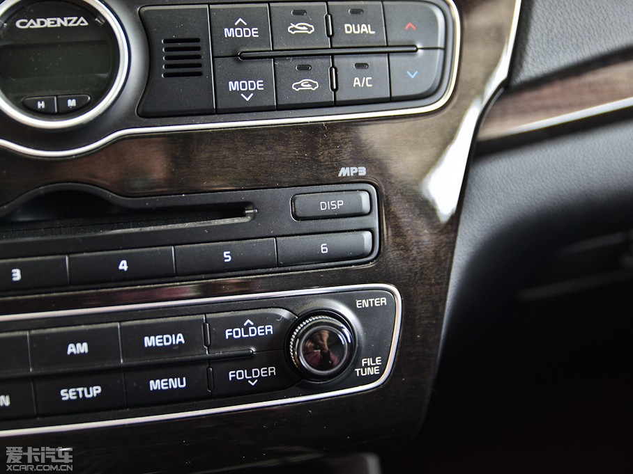 2013P 2.4L Ԅ̄(w)촰 V