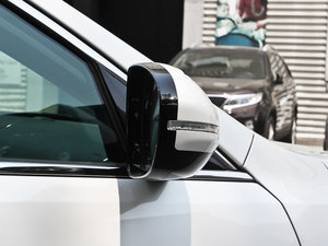 2013款2.4L 自动商务版 京V 细节外观