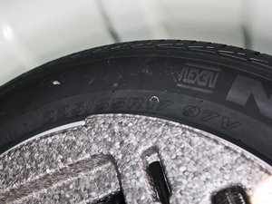 2013款2.4L 自动商务版 京V 其它