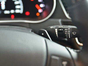 20132.4L Ԅ(dng)Ӣ V п؅^(q)