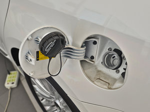 20132.4L Ԅ̄촰 V ^